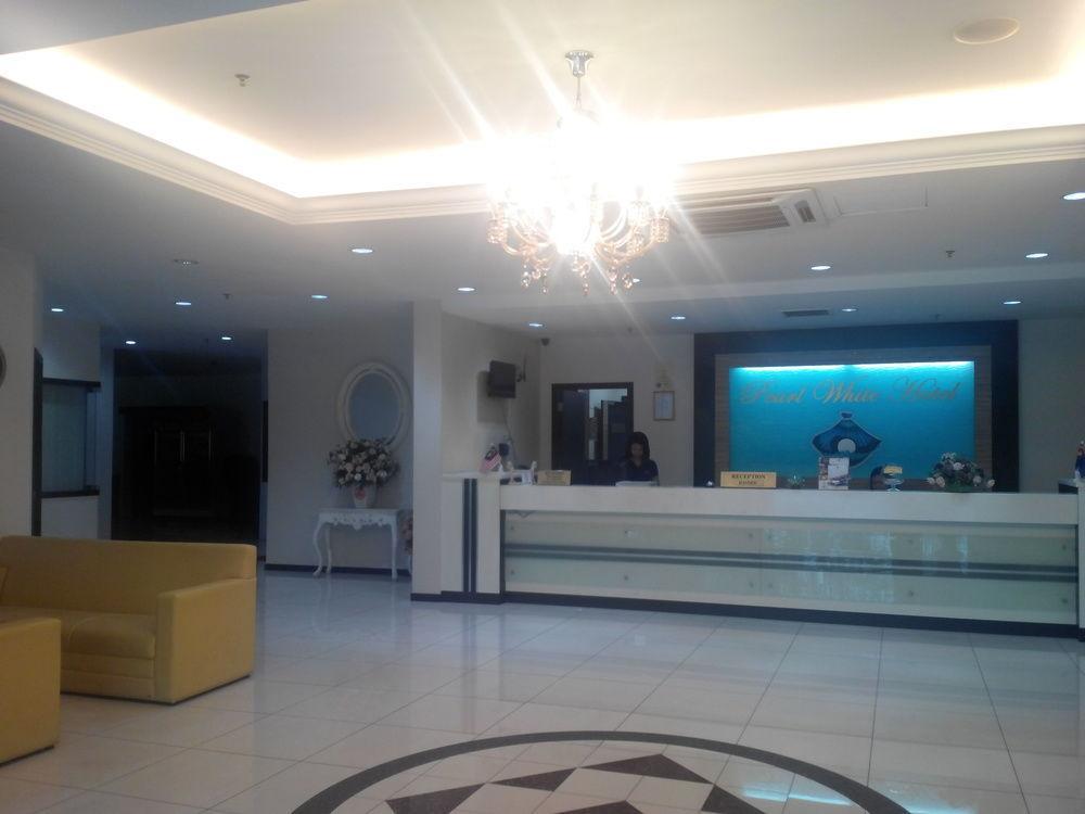 7 Heaven Boutique Hotel Pasir Gudang Exterior photo